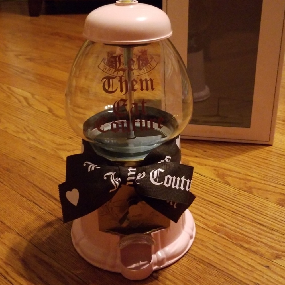Juicy Couture Bubble Gum Machine w/ Ribbon